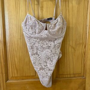 NWOT Urban Outfitters bodysuit size S